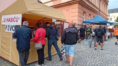 Městské slavnosti obrazem