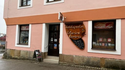 Inzerce: Slevová akce na všechny knihy v Knihkupectví Hvězda