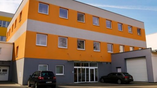 Inzerce: Brigádník/ce v elektrovýrobě na měsíc červen