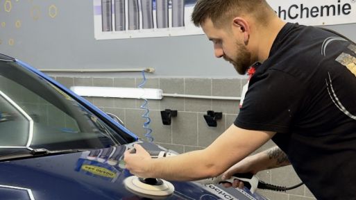 „Při péči o auta je nejdůležitější smysl pro detail,“ říká Miroslav Štodt