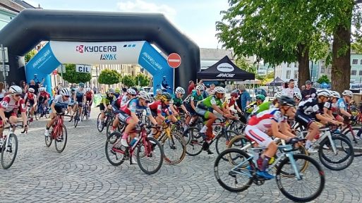  Malý závod míru KYOCERA AVX Components odstartoval