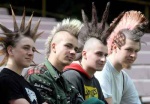 ucesy_ve_stylu_punk