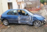 poskozene_auto