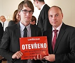 otevreno