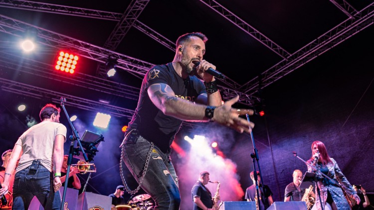 10. říjen - Václav Noid Bárta & The People