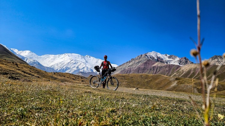 9. duben - Tomáš Fabián: Kyrgystanem na kole