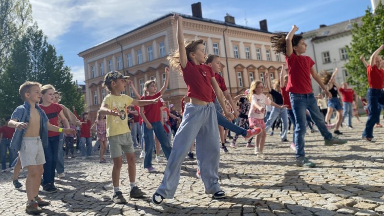 29. duben - Mezinárodní den tance